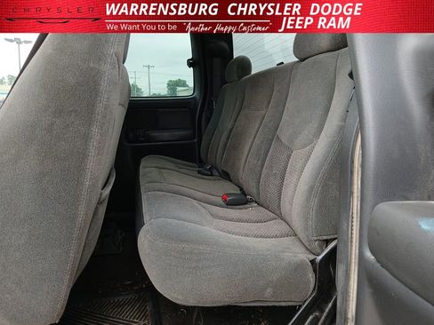 Used 2003 Chevrolet Silverado 1500 LS w/ Off-Road Package AWD/4WD image 12