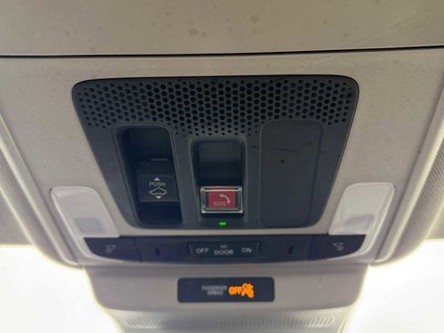 Used 2023 Honda Accord EX image 31