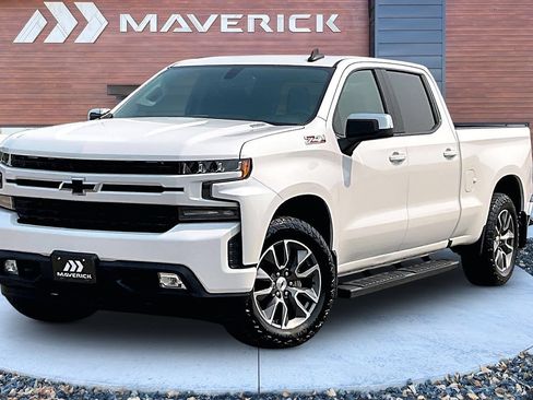 Used 2020 Chevrolet Silverado 1500 RST AWD/4WD image 3