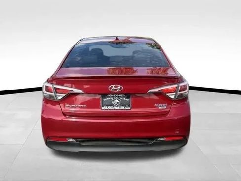 Used 2016 Hyundai Sonata Limited FWD image 5