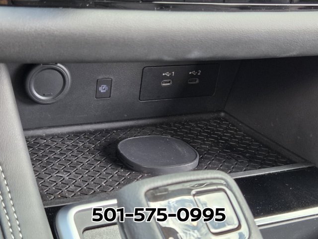 Used 2026 Nissan Pathfinder Platinum w/ Cargo Package FWD image 32