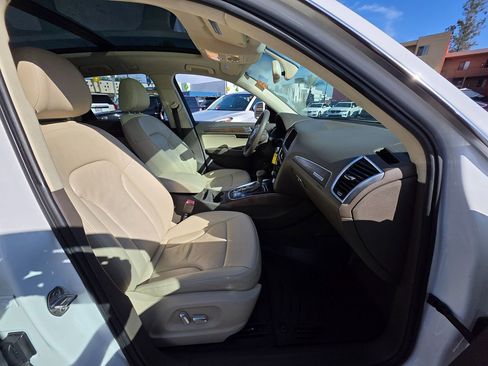 Used 2015 Audi Q5 2.0T Premium Plus w/ Technology Package image 10