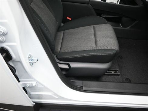 New 2026 Nissan Rogue SV image 33