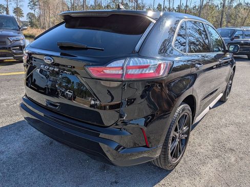 Certified 2024 Ford Edge ST-Line image 4