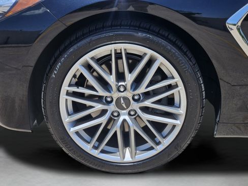 Used 2020 Genesis G70 2.0T RWD image 30