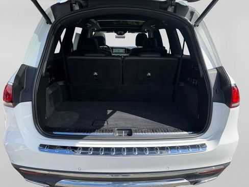 Certified 2022 Mercedes-Benz GLS 450 4MATIC image 9