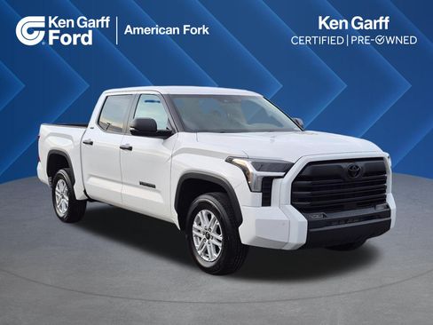 Used 2026 Toyota Tundra SR5 w/ SR5 Convenience Package AWD/4WD image 1