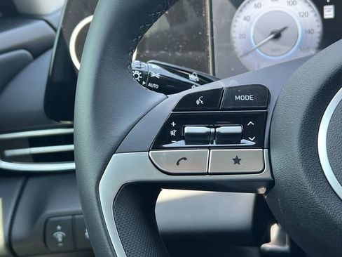 New 2026 Hyundai Elantra Limited FWD image 23