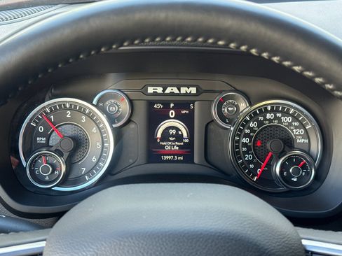 Used 2024 RAM 2500 Big Horn w/ Bed Utility Group image 23