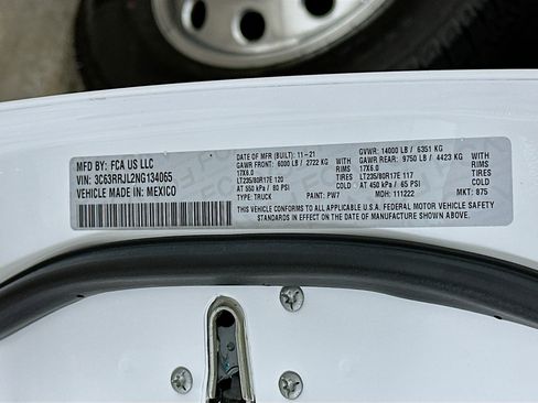 Used 2022 RAM 3500 Laramie image 12