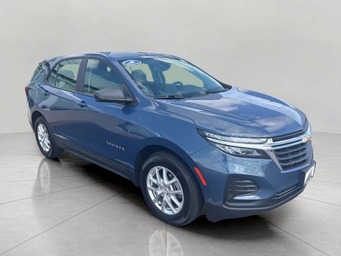 Used 2024 Chevrolet Equinox LS FWD image 1