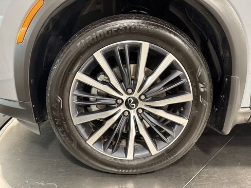Certified 2025 INFINITI QX60 Autograph w/ Cargo Package AWD/4WD image 2