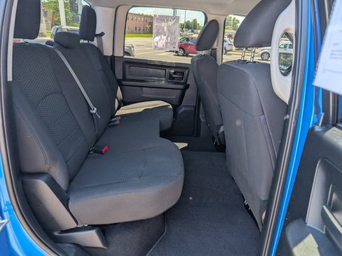 Used 2020 RAM 1500 Express w/ Wheel & Sound Group AWD/4WD image 14