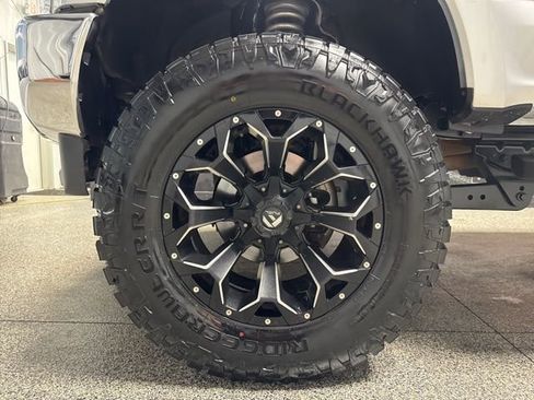 Used 2018 Ford F250 Lariat w/ Lariat Ultimate Package image 4