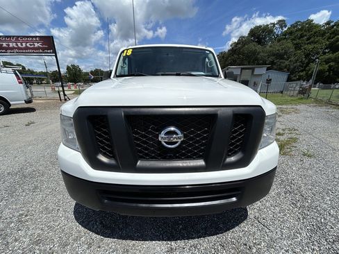 Used 2018 Nissan NV 3500 S RWD image 2