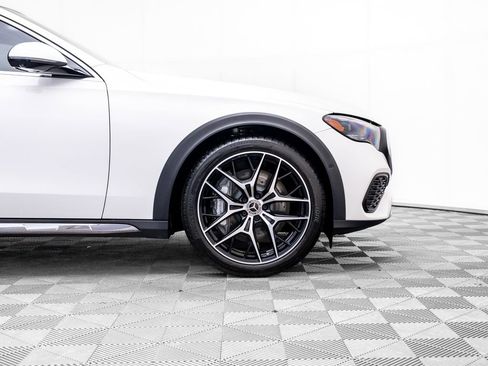 Used 2025 Mercedes-Benz E 450 4MATIC All-Terrain Wagon image 35