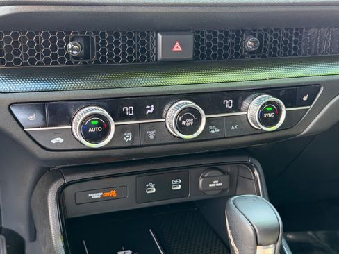 Used 2026 Honda CR-V TrailSport image 22