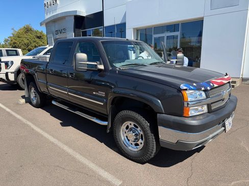Used 2003 Chevrolet Silverado 2500 LT w/ Skid Plate Package AWD/4WD image 4