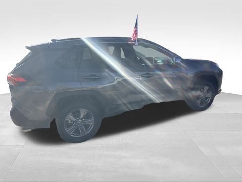 Used 2024 Toyota RAV4 XLE image 27
