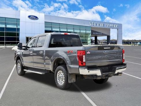 Used 2021 Ford F250 XLT w/ XLT Premium Package AWD/4WD image 2