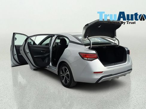 Used 2023 Nissan Sentra SV FWD image 13