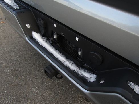 Used 2023 GMC Sierra 1500 Pro w/ Graphite Edition image 39