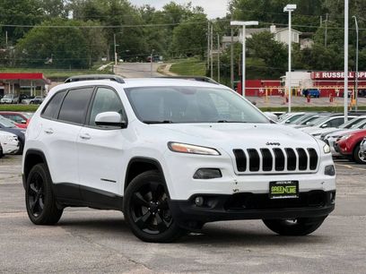 Used 2016 Jeep Cherokee Latitude w/ Comfort/Convenience Group