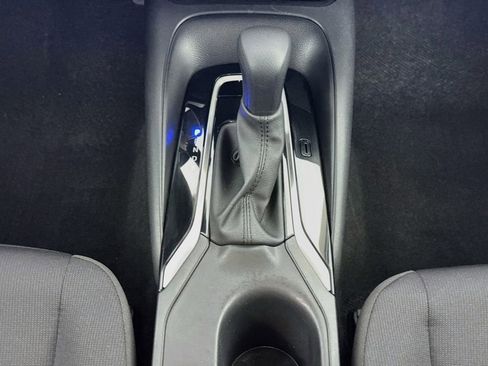 Used 2024 Toyota Corolla LE FWD image 39