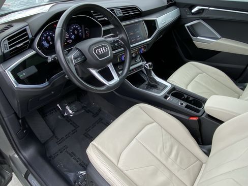 Used 2021 Audi Q3 2.0T Premium w/ Convenience Package AWD/4WD image 26