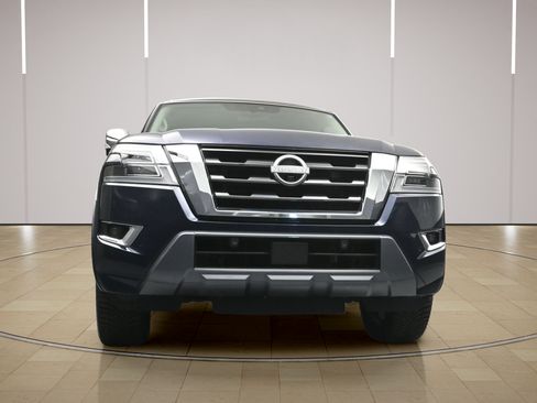 Certified 2023 Nissan Armada Platinum w/ Captain's Chairs Package AWD/4WD image 27