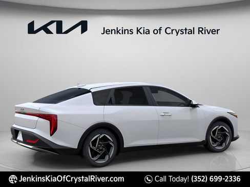 New 2025 Kia K4 GT-Line Turbo FWD image 4