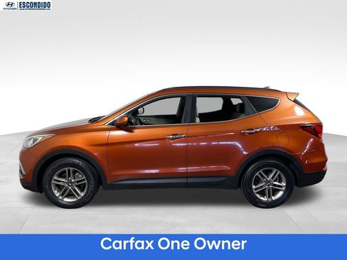 Used 2017 Hyundai Santa Fe Sport FWD image 2