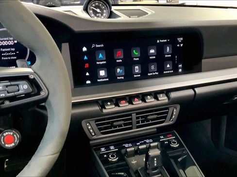 Used 2025 Porsche 911 Carrera image 7