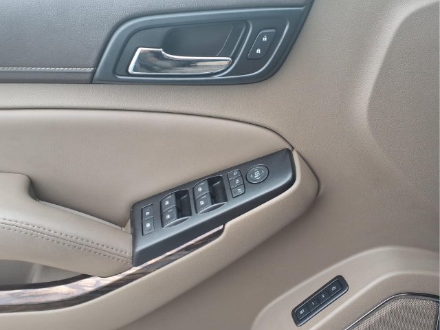 Used 2016 GMC Yukon SLT w/ Open Road Package AWD/4WD image 15