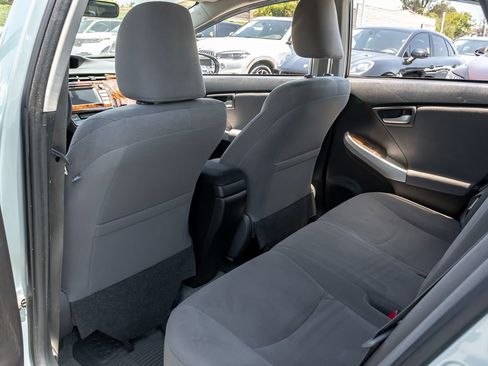 Used 2014 Toyota Prius Two FWD image 10