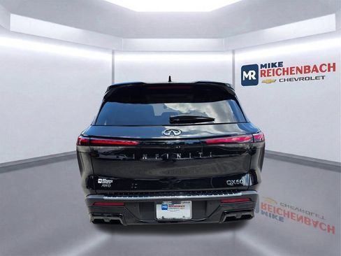 Used 2023 INFINITI QX60 Luxe w/ Performance Audio Package AWD/4WD image 5