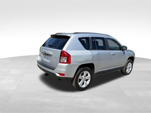 Used 2011 Jeep Compass 4WD w/ All Weather Capability Group image 3