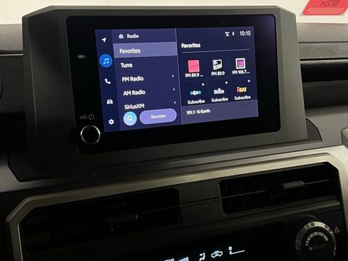 Used 2025 Toyota Tacoma SR5 image 18