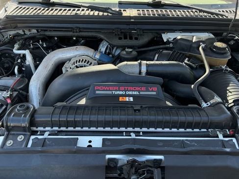Used 2006 Ford F350 Lariat AWD/4WD image 24