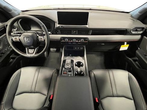 New 2026 Honda Pilot TrailSport image 21