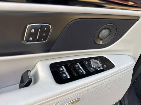 New 2026 Lincoln Nautilus Reserve w/ Jet Appearance Package image 19