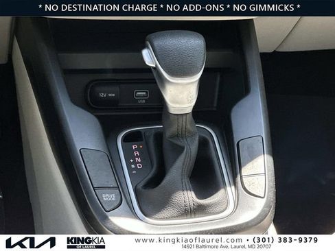 Used 2022 Kia Soul LX FWD image 7