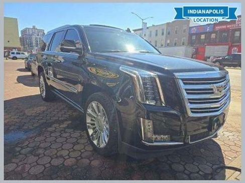 Used 2018 Cadillac Escalade Platinum image 1