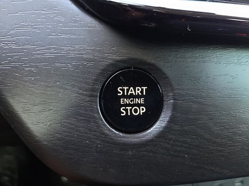 New 2025 Nissan Murano SV image 20