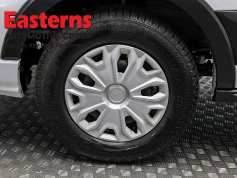 Used 2023 Ford Transit 350 XLT image 30