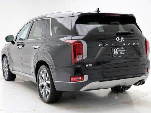 Used 2021 Hyundai Palisade Limited image 7