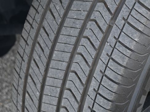 Used 2024 Lexus GX 550 w/ Cold Area Package image 12