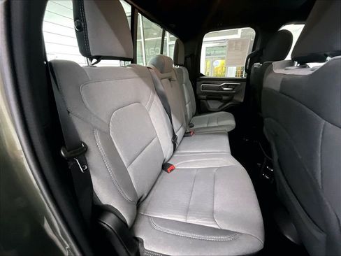 Used 2021 RAM 1500 Big Horn AWD/4WD image 16