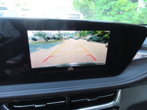Used 2024 Buick Envista Avenir FWD image 28