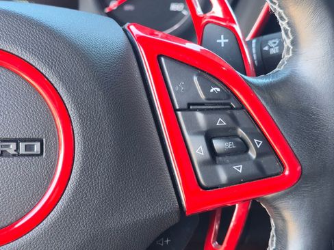 Used 2018 Chevrolet Camaro LT RWD image 22